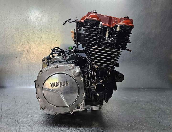 Moteurs de moto de seconde main Saint-Parize-le-Châtel