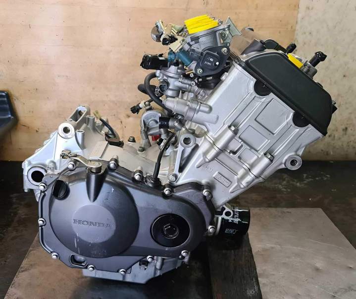 Réparation moteur moto Saint-Parize-le-Châtel